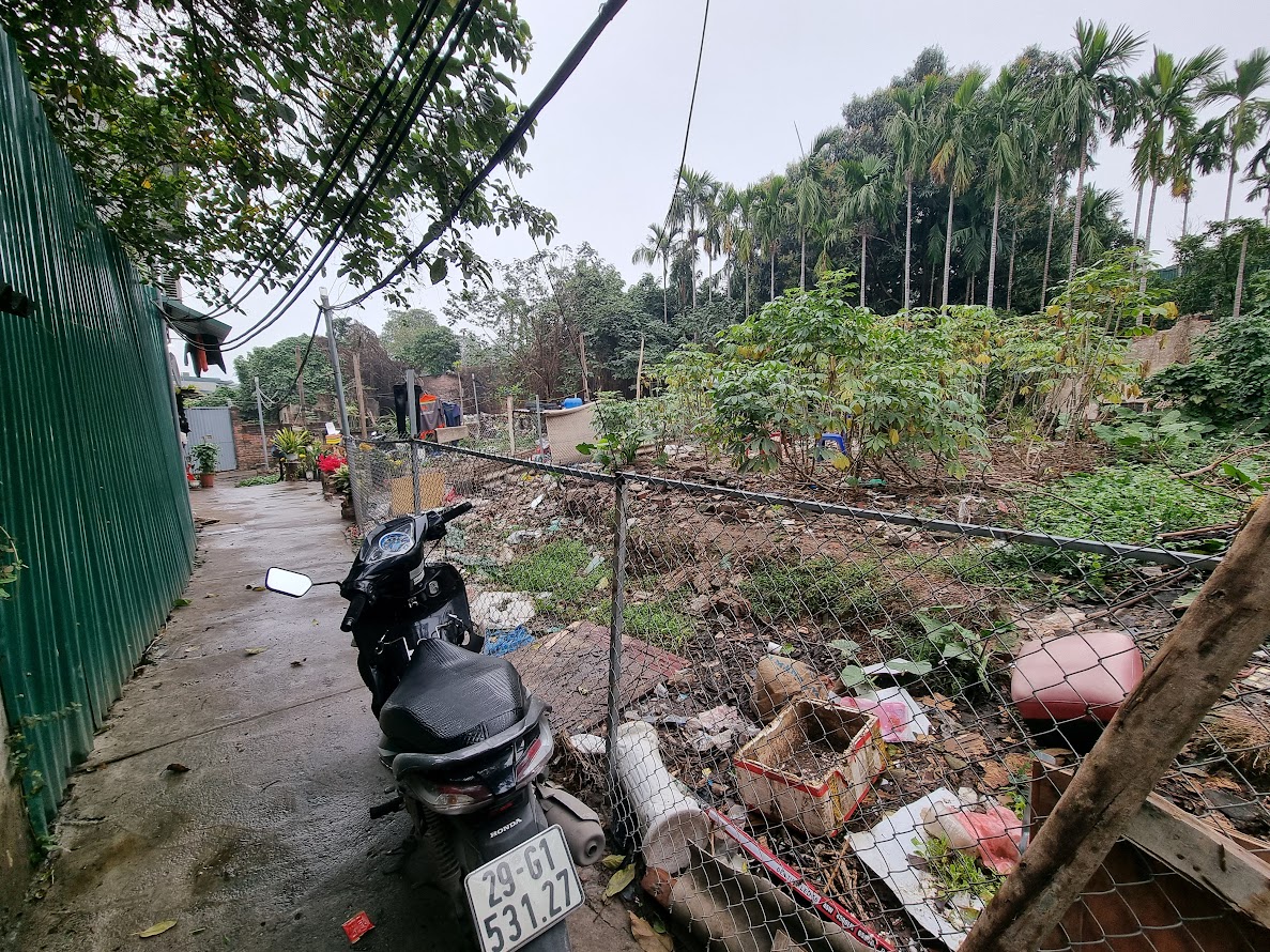 Nhà 2 tầng đường Lạc Long Quân thông Võ Chí Công ở ngay hoặc cho thuê giá cực tốt!